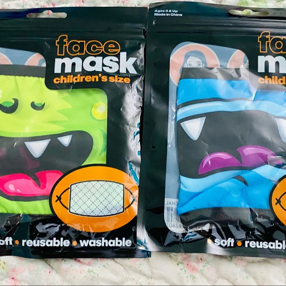 Children’s One Size Monster Face Mask Set Of 2 NWT